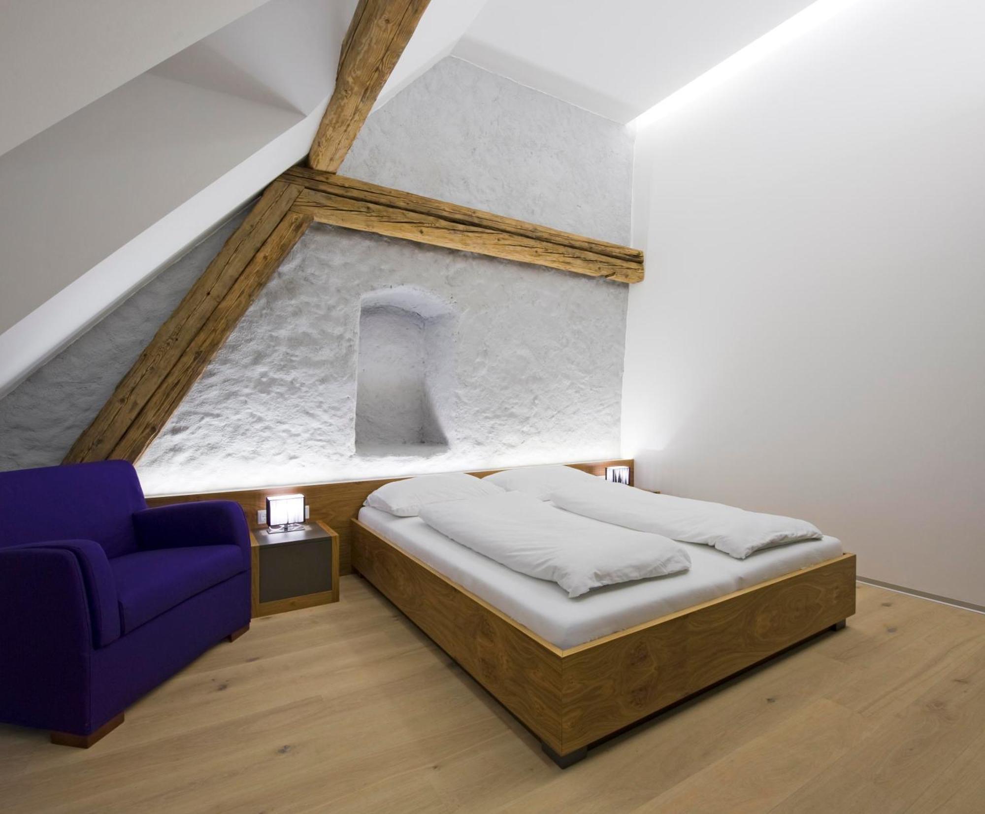 Appartement-Hotel Gh Zum Goldenen Schiff 엔스 외부 사진