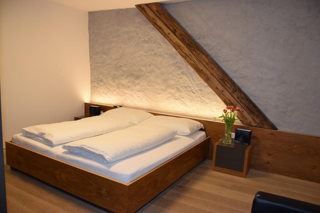 Appartement-Hotel Gh Zum Goldenen Schiff 엔스 객실 사진