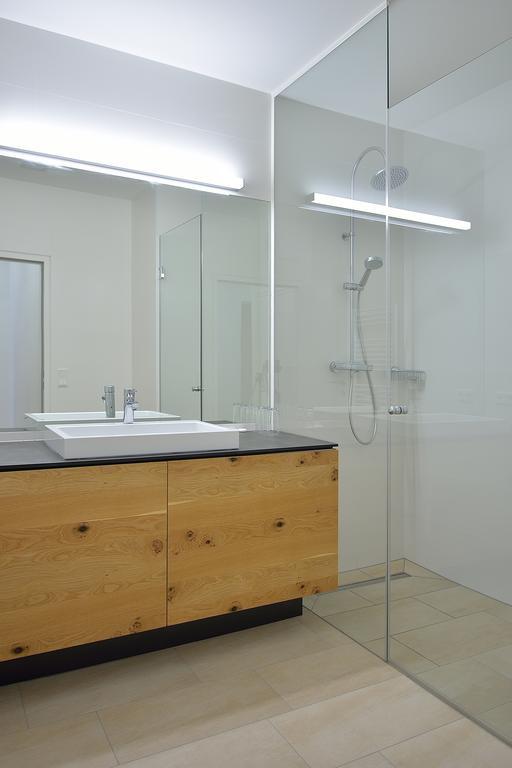 Appartement-Hotel Gh Zum Goldenen Schiff 엔스 외부 사진